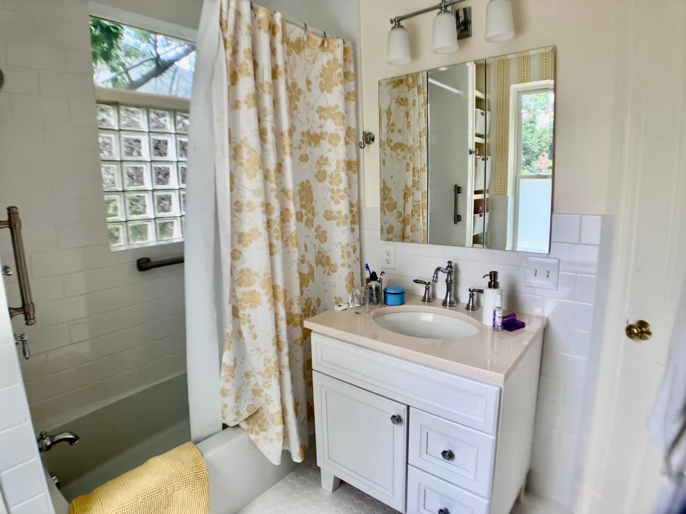 Del Ray - 1910 Bathroom by Beverly Thomas LLC - Photo 9