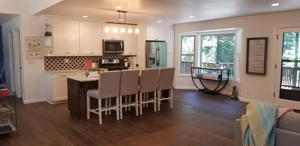 Shasta Mountain Rustic Craftsman Home Design by Jacob Harris Construction - Photo 2
