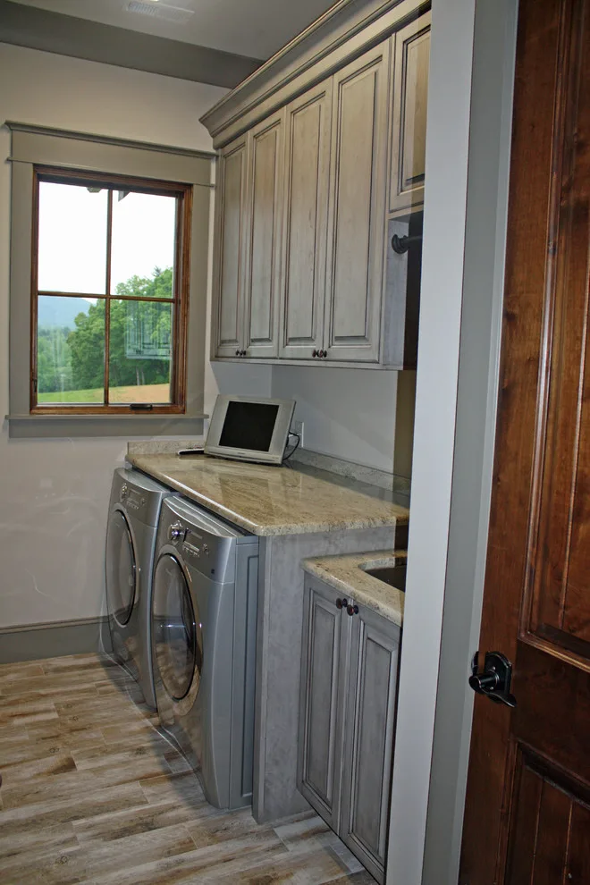 Mountain View, 127 by Higgins Building Group, Inc. - Photo 2