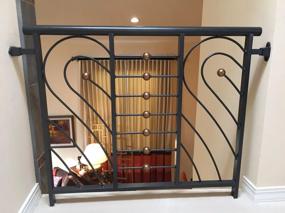Railings Inspired by Musical Clefs by Pascetti Steel Design, Inc. - Photo 10