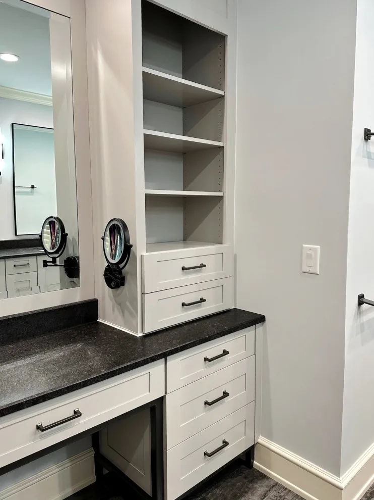 Myers Park Primary Bathroom by Guthmann Construction - Photo 18