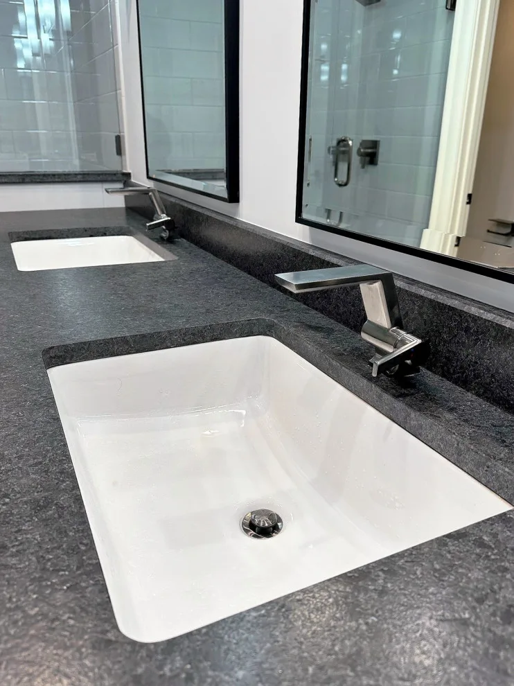 Myers Park Primary Bathroom by Guthmann Construction - Photo 2
