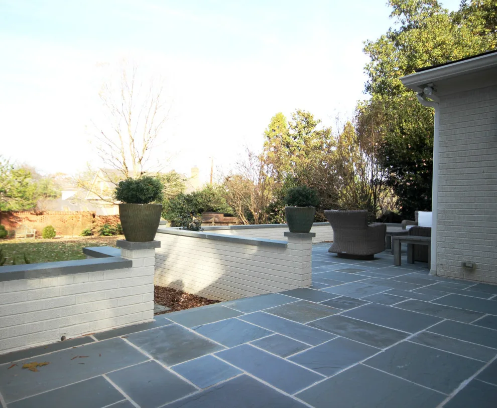 Myers Park Outdoor Space by Guthmann Construction - Photo 24