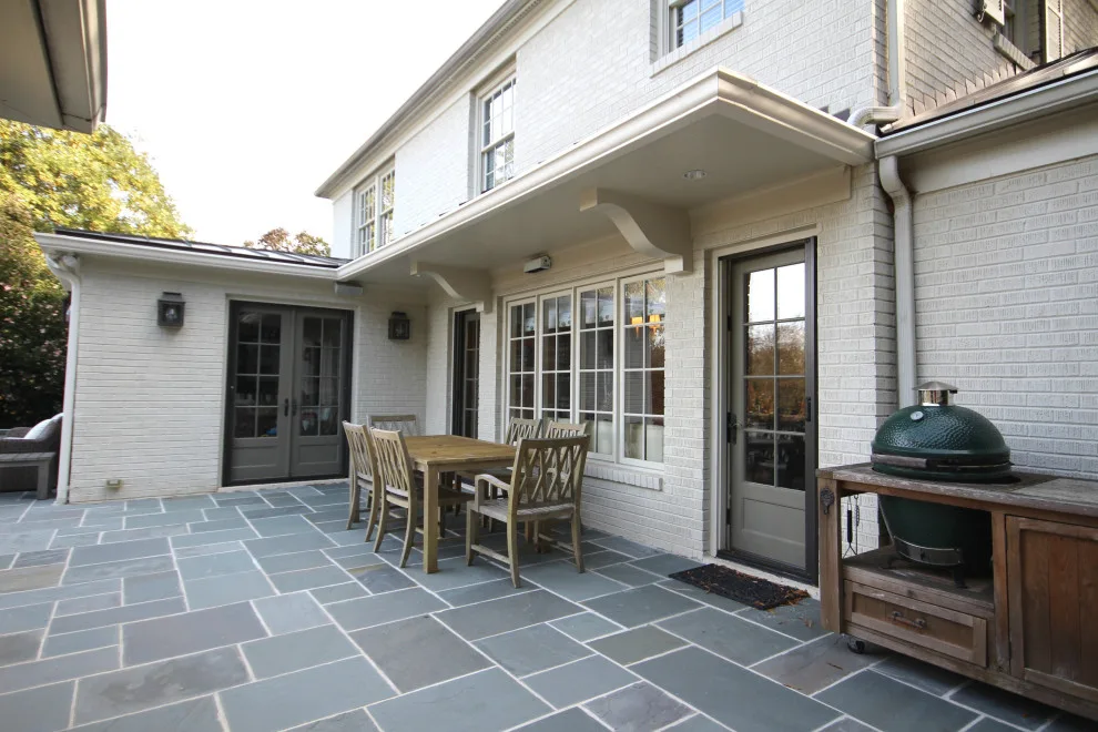 Myers Park Outdoor Space by Guthmann Construction - Photo 12