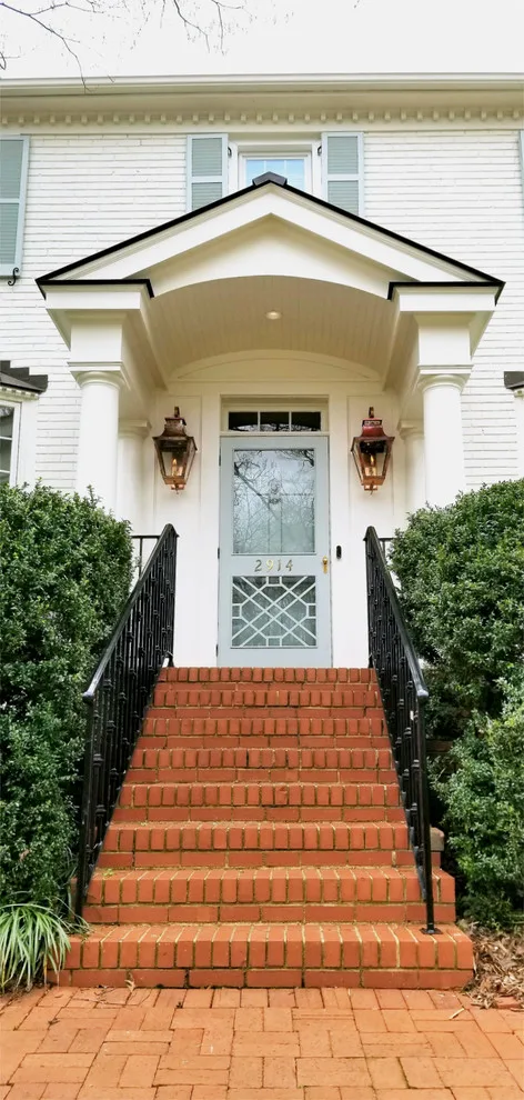 Myers Park Revitalization by Fineline Construction - Photo 5