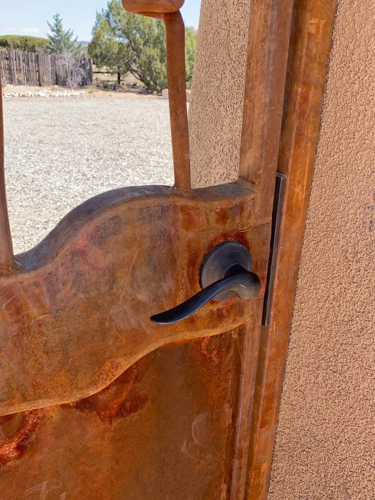 Organic Look Gates by Pascetti Steel Design, Inc. - Photo 2