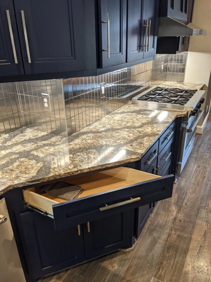 Marine Steel Kitchen by Prime & Precision - Photo 39