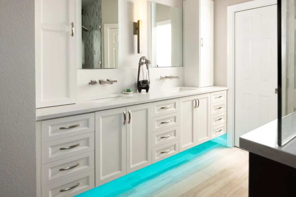 New Braunfels Restroom by Shaw Company Remodeling - Photo 4