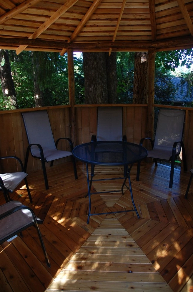 Cascadecopia, LLC - Photo 10