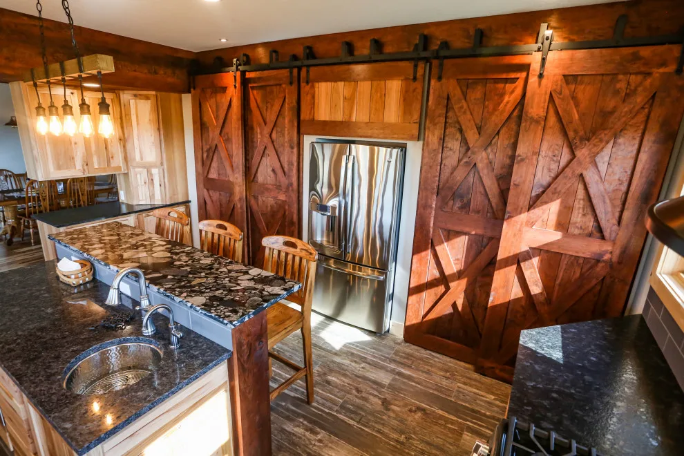 L Residence 2022: New Development by Cascade Lumber Company - Photo 4