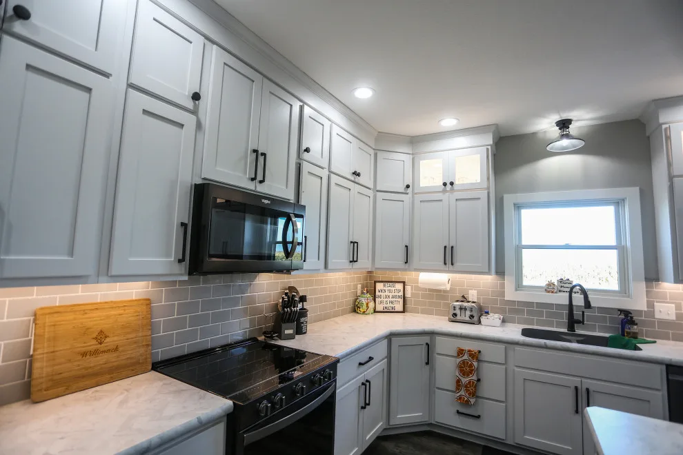 W Residence: New Development by Cascade Lumber Company - Photo 14