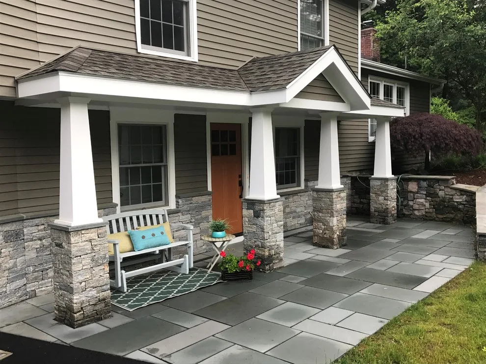 Artisan Entryway by Bedford Construction & Woodworking - Photo 2