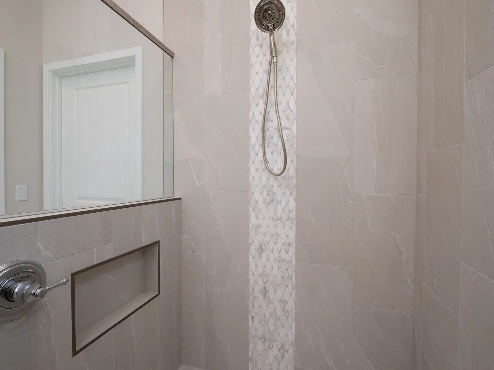 Fletcher Park Custom Home 2021 by Robinson Renovation & Custom Homes, Inc. - Photo 7