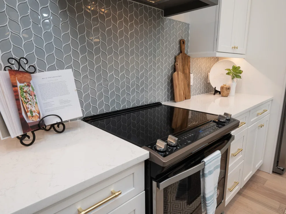 Fletcher Park Custom Home 2021 by Robinson Renovation & Custom Homes, Inc. - Photo 18