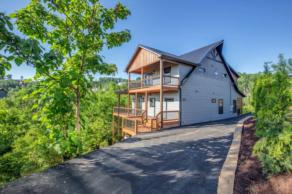Gatlinburg, TN Luxury Home Construction by Down Home Renovations - Photo 4
