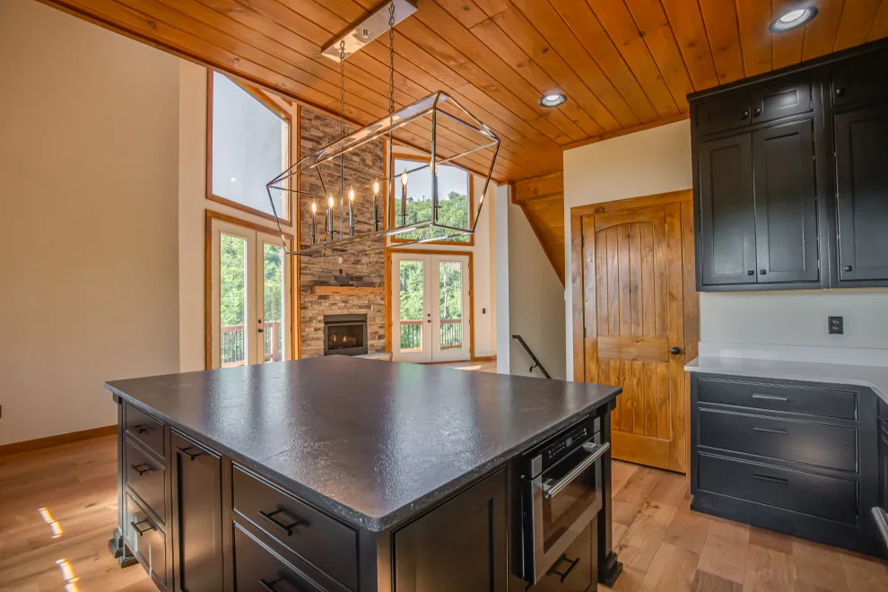 Gatlinburg, TN Luxury Home Construction by Down Home Renovations - Photo 28