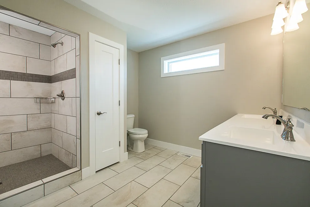 Duplex 1117: New Residence by Cascade Lumber Company - Photo 17