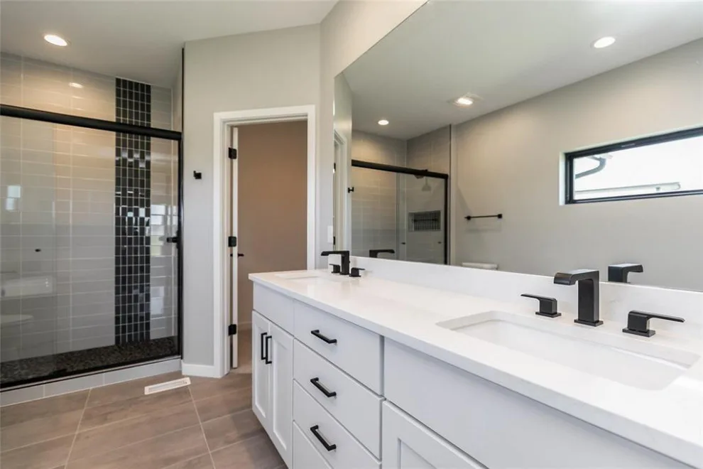 Iowa City: New Home by Cascade Lumber Company - Photo 24