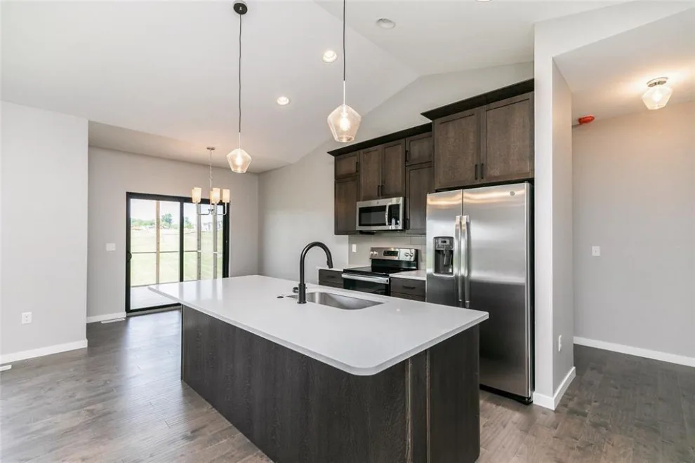 Iowa City: New Home by Cascade Lumber Company - Photo 20