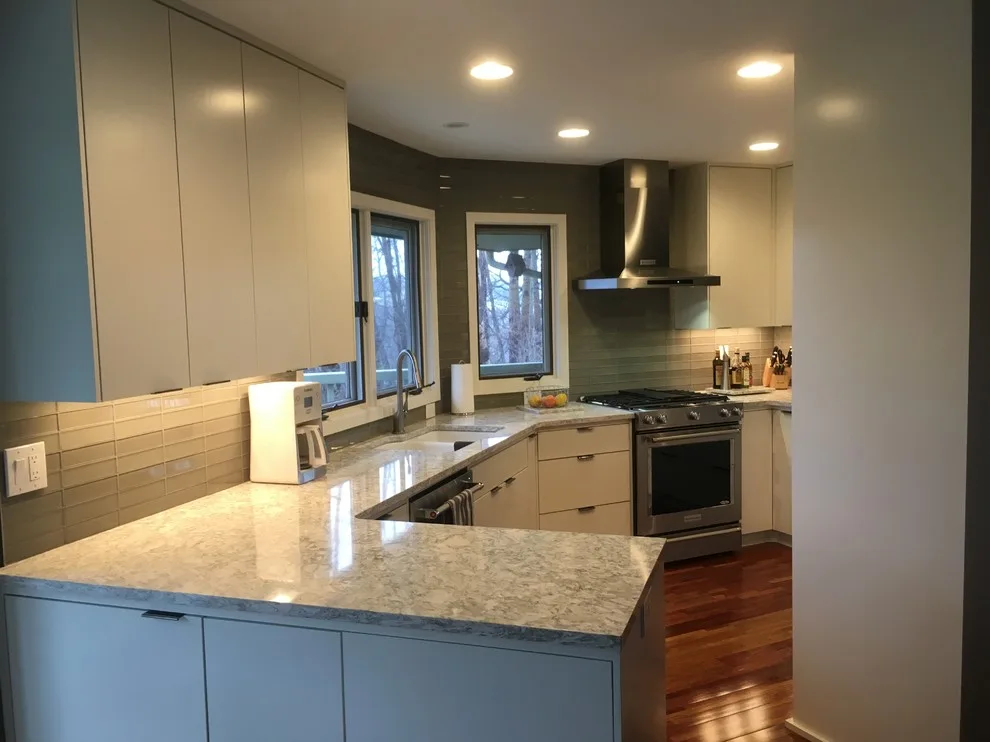 Updated Kitchen by B. Streeter & Company - Photo 3