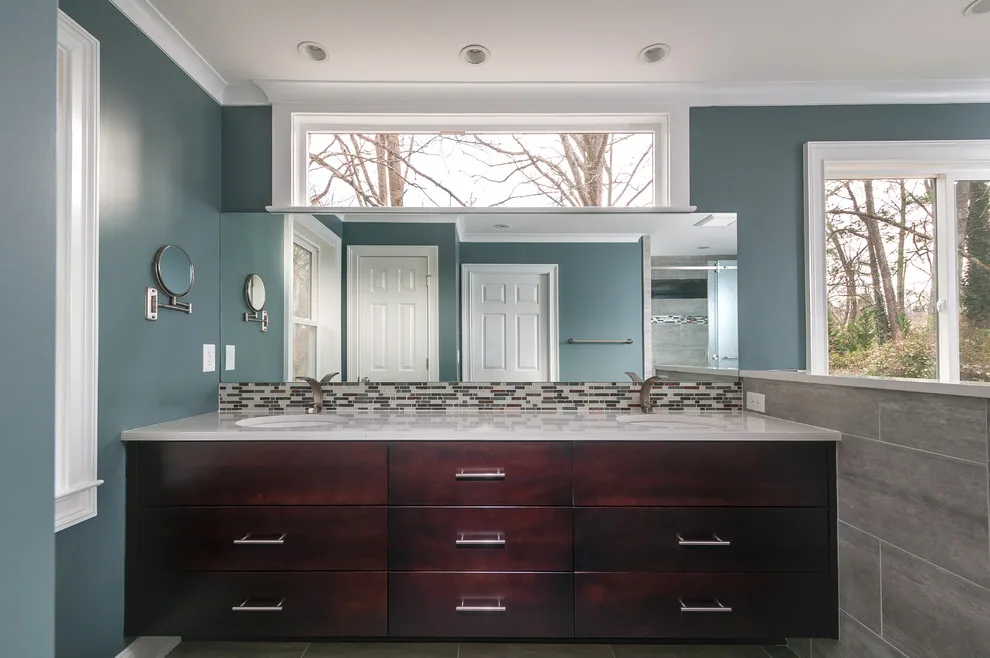 Contemporary Kitchen and Master Bathroom Design by Innovative Design Build - Photo 12
