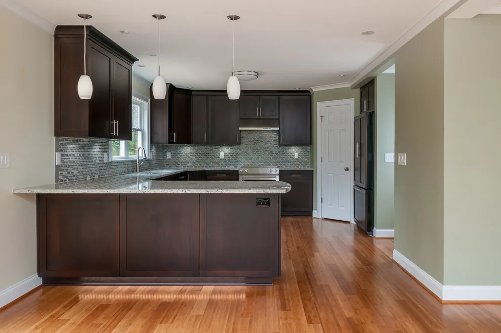 Contemporary Kitchen and Master Bathroom Design by Innovative Design Build - Photo 7