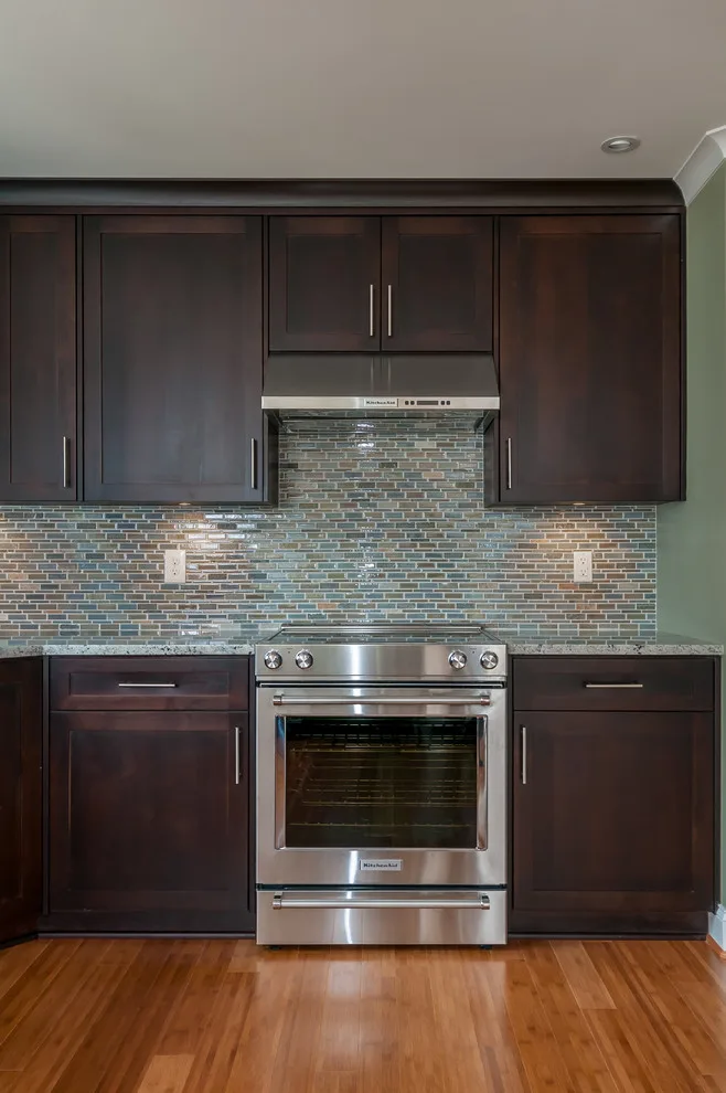 Contemporary Kitchen and Master Bathroom Design by Innovative Design Build - Photo 14