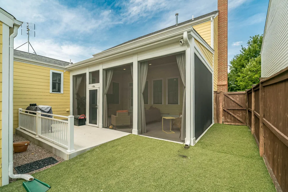 Modern Community - Enclosed Patio by Lakeside Renovation & Design - Photo 10