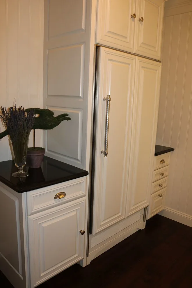Contemporary Classic Renovation Project by Gildehaus Construction LLC - Photo 2