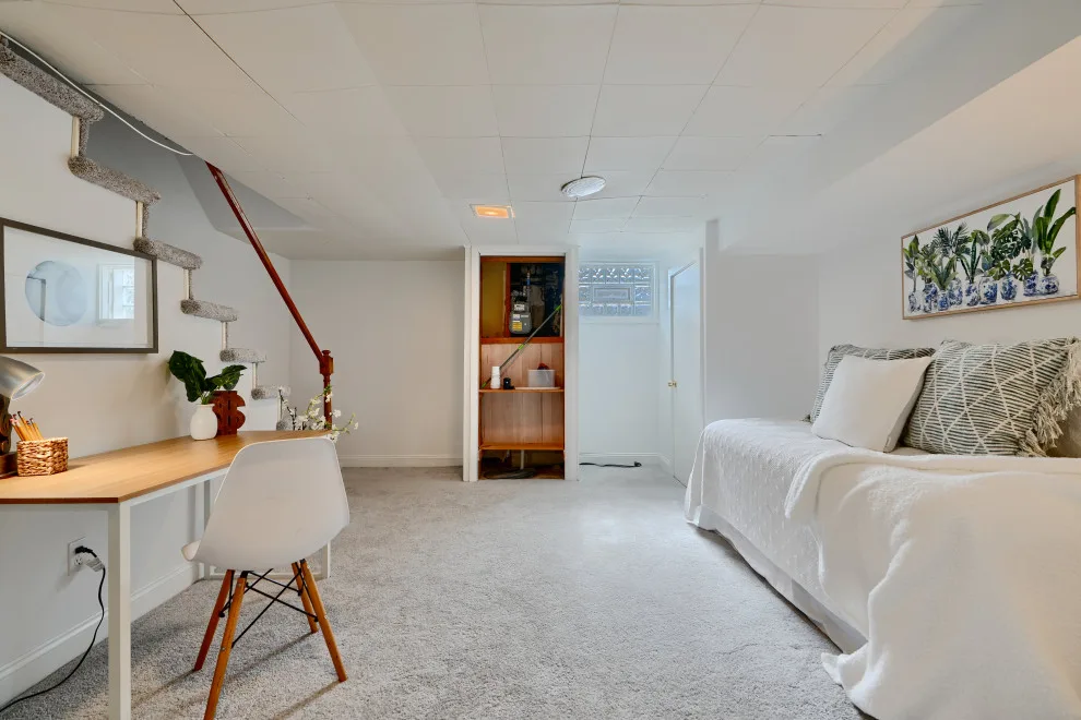 Newport Avenue by Ansaaris House Of Construction LLC - Photo 27