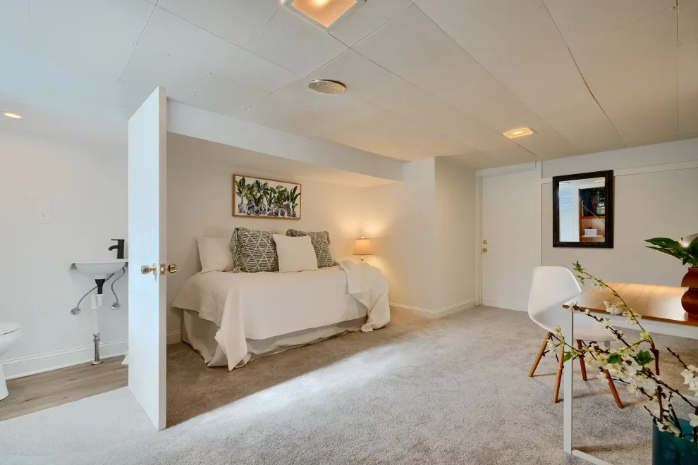 Newport Avenue by Ansaaris House Of Construction LLC - Photo 26
