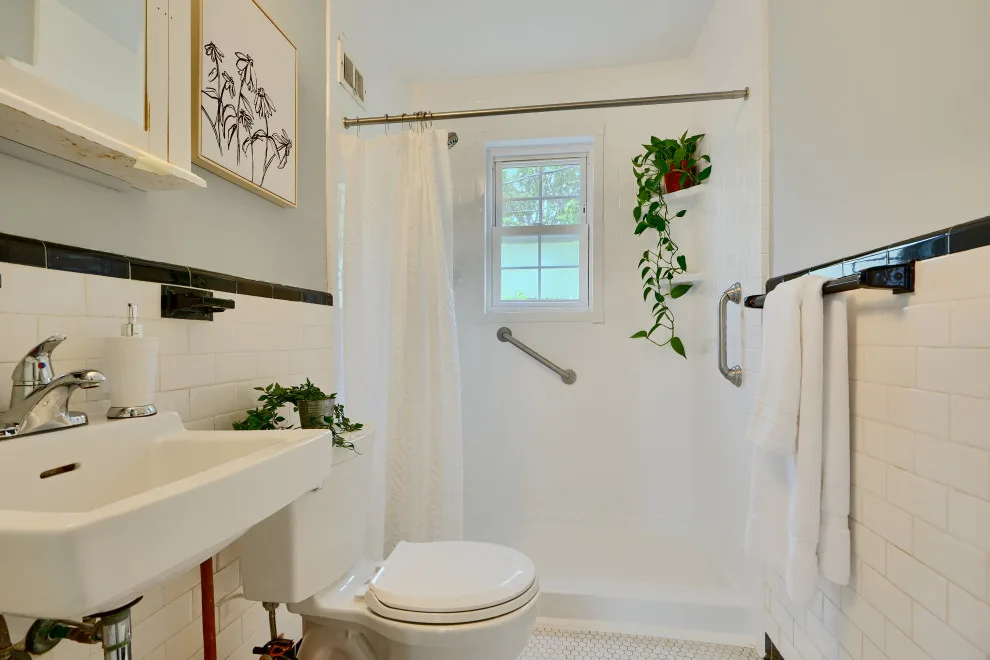 Newport Avenue by Ansaaris House Of Construction LLC - Photo 8