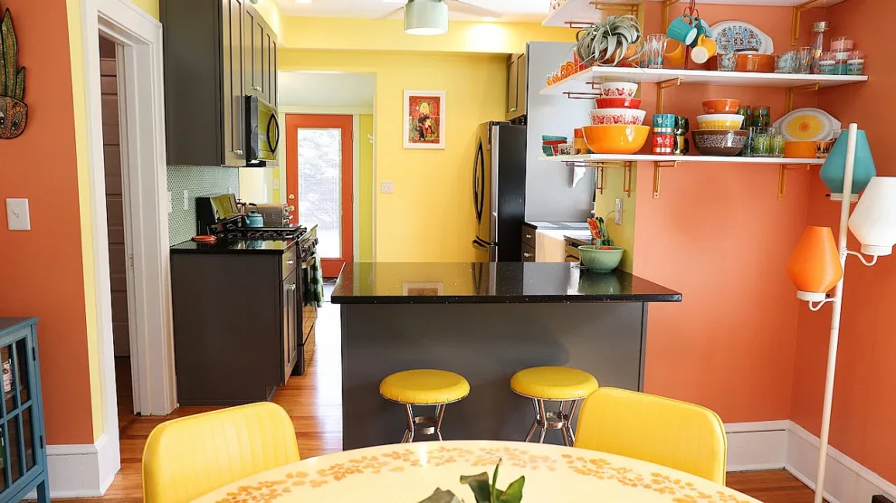 Retro Kitchen in Newtown by Mint Construction - Photo 7
