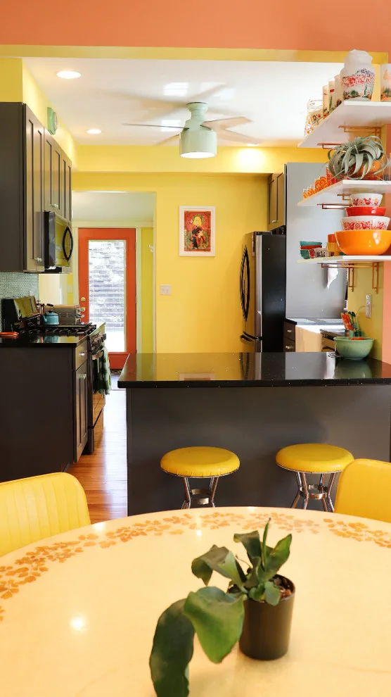 Retro Kitchen in Newtown by Mint Construction - Photo 14