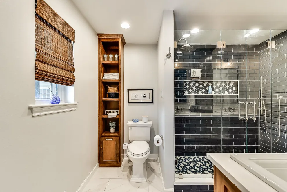 Alto Caro North Dallas Bathroom by Stringer Construction & Design - Photo 2