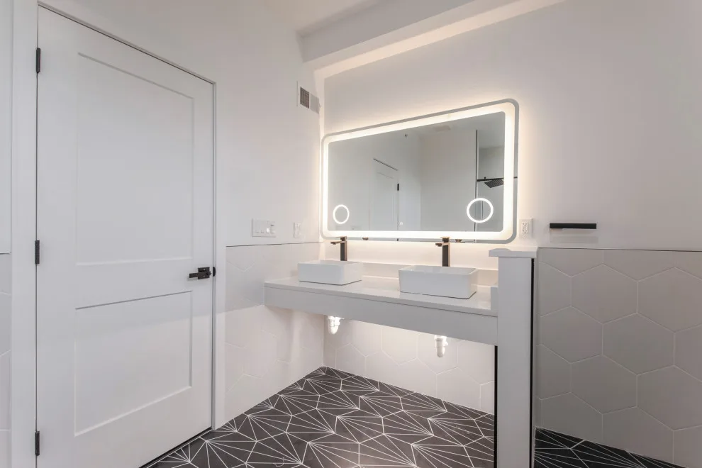 North Lawrence Avenue by Ken Group LLC - Photo 37