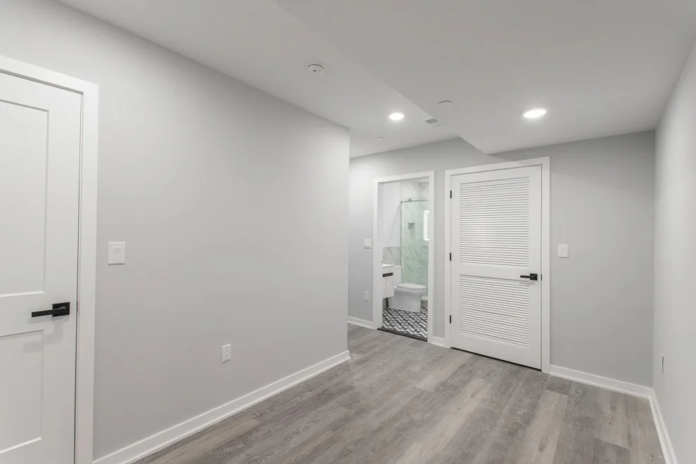 North Lawrence Avenue by Ken Group LLC - Photo 3