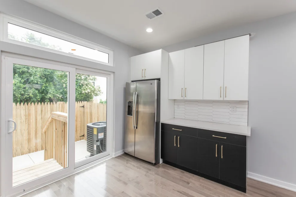 North Lawrence Avenue by Ken Group LLC - Photo 25