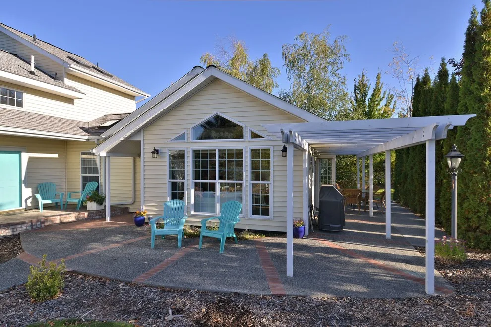 Norwegian Inn and Carport by Ealy Construction - Photo 2