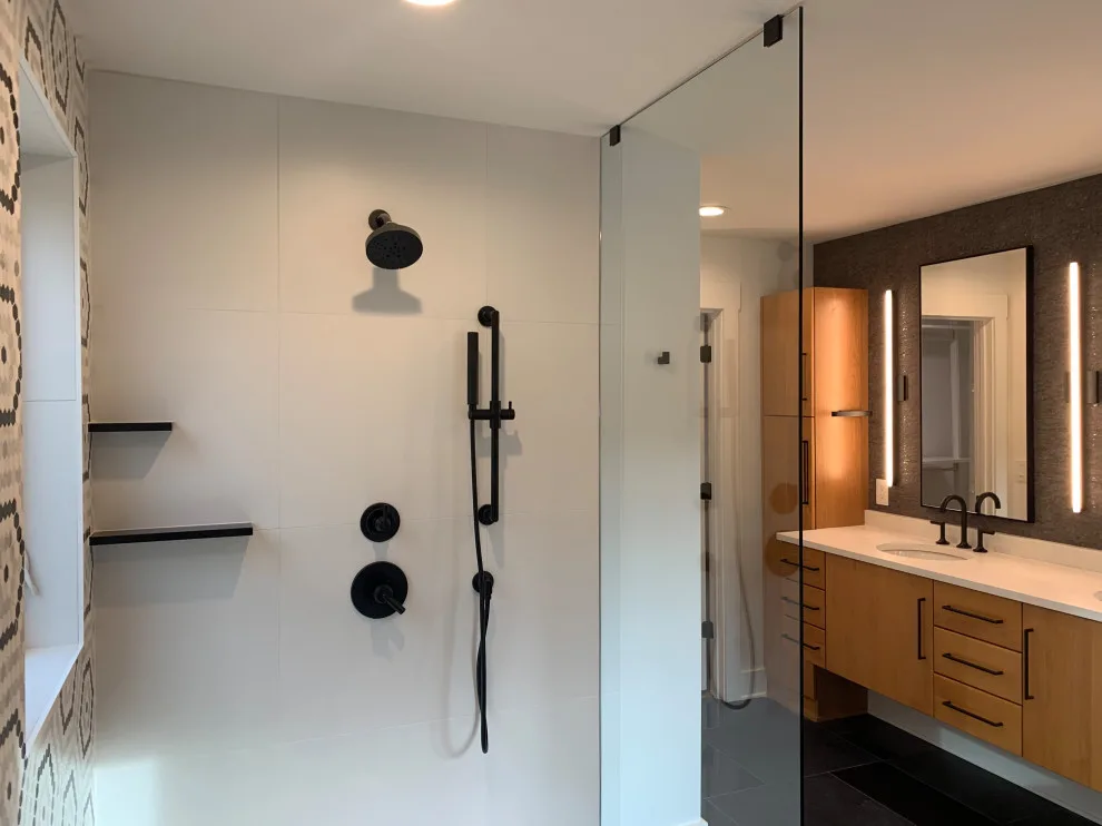 Pyle Master Bathroom Remodel by Eva Keegan - Photo 2