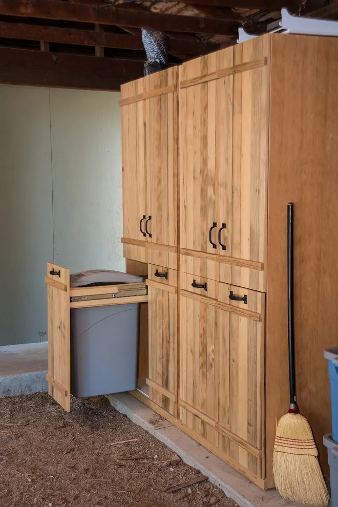 A Lodge in the Forest by Kathleen Donohue, Neil Kelly Co. - Photo 6