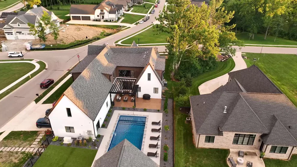 A Roof That Can't Be Scaled by Adam Gibson Design - Photo 3