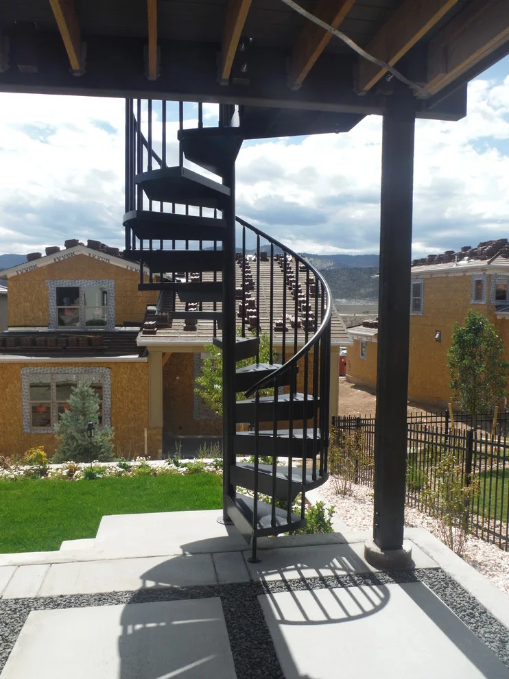 Mueller Residence - Deck by Bloom Concrete & Landscape Design - Photo 3