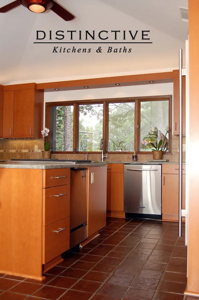 Cherry Kitchen with Amber by Distinctive Kitchens & Baths - Photo 4