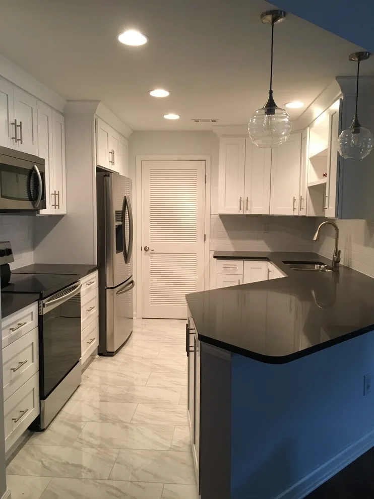 Contemporary Kitchen Renovation in Atlanta by Rosa Moreno Kitchens - Photo 8