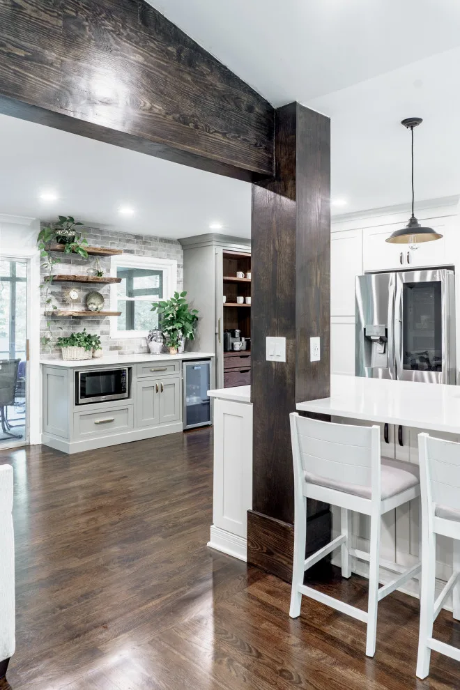 Atlanta - Contemporary Rustic Cozy Kitchen by Rosa Moreno Kitchens - Photo 15