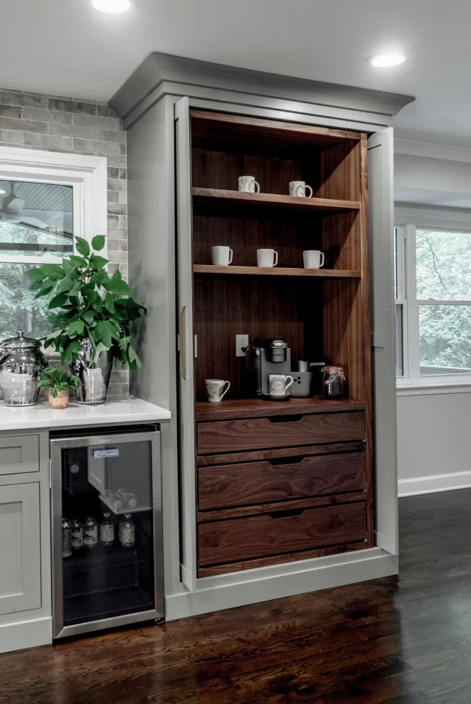 Atlanta - Contemporary Rustic Cozy Kitchen by Rosa Moreno Kitchens - Photo 14