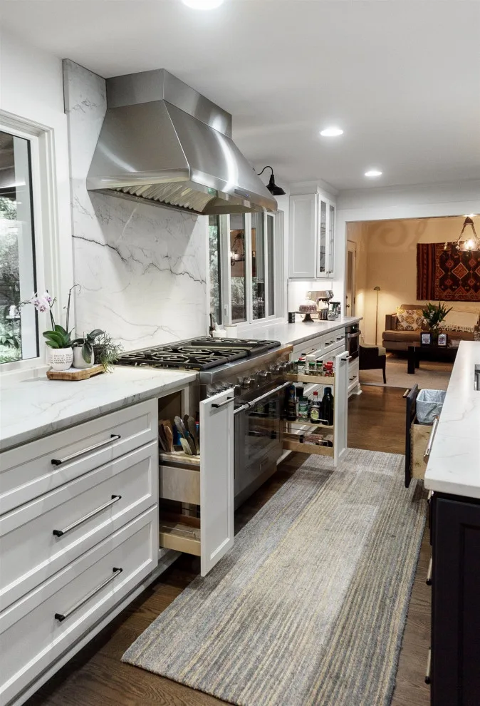 ATLANTA Open Plan Kitchen by Rosa Moreno Kitchens - Photo 15