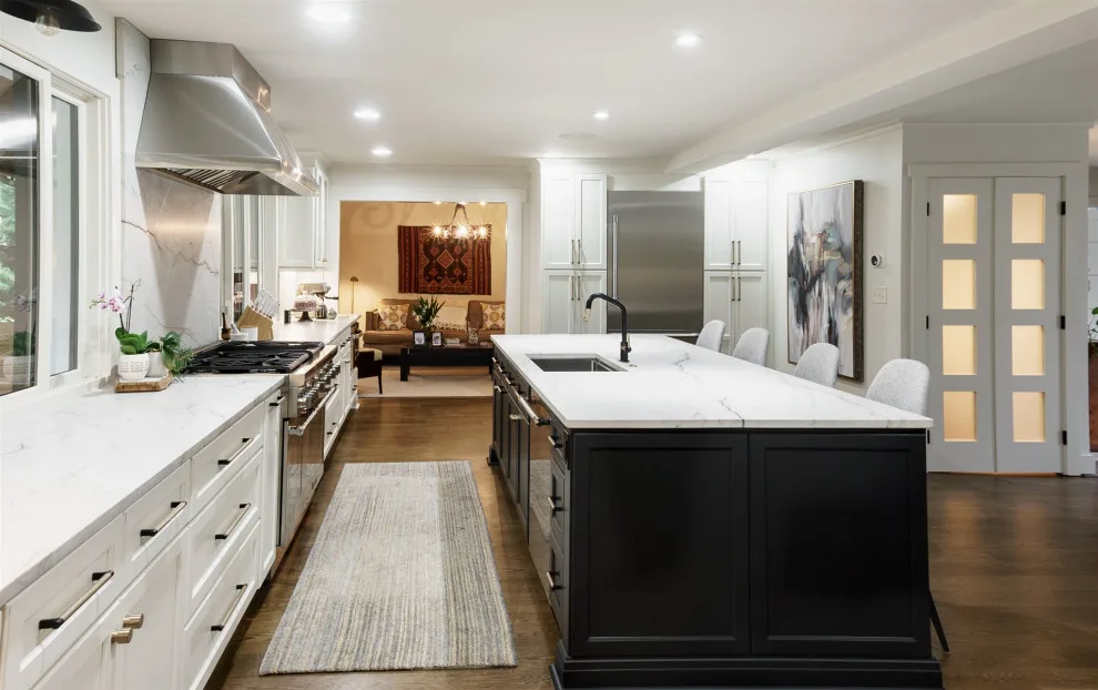 ATLANTA Open Plan Kitchen by Rosa Moreno Kitchens - Photo 10