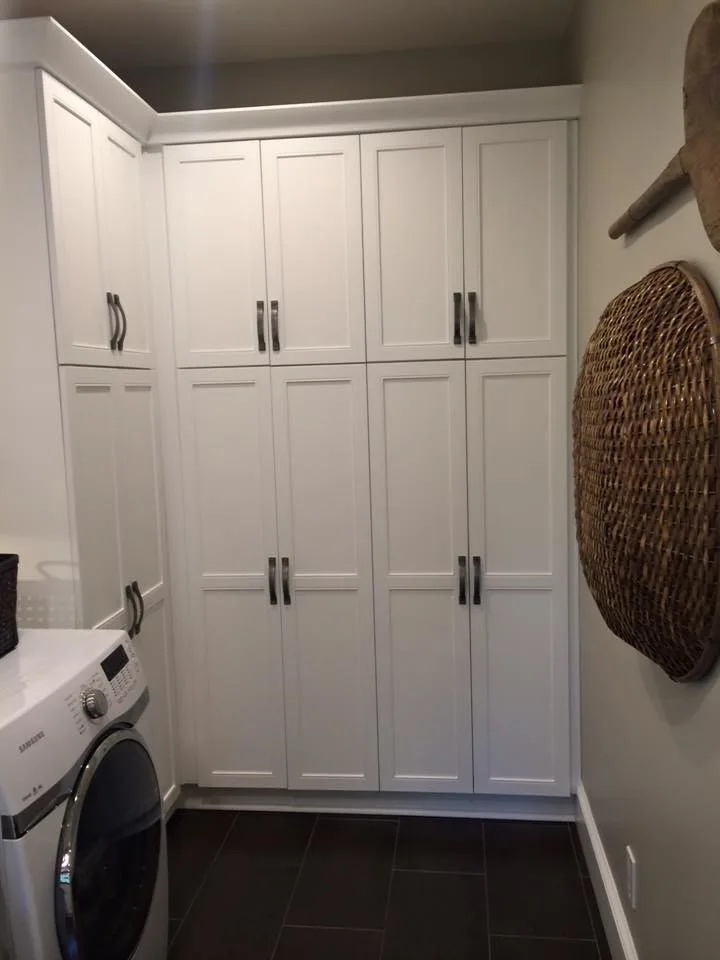 Atlanta Classic Kitchen and Laundry Space by Rosa Moreno Kitchens - Photo 16